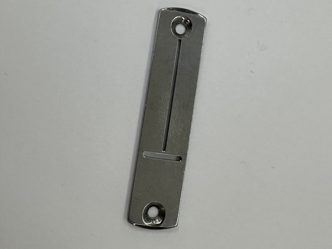 JUKI 40027553 Throat Plate (1790S5), photo 1 of 4