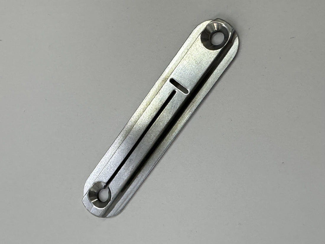 JUKI 40027554 Throat Plate (1790K5), photo 1 of 6