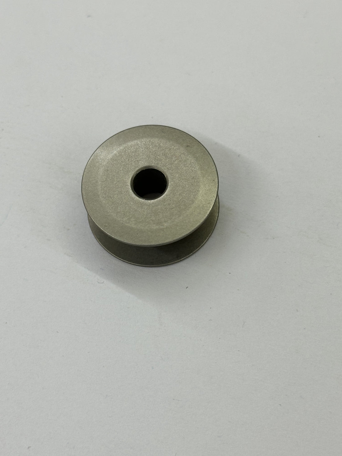 JUKI G1817875000 Bobbin, photo 1 of 4