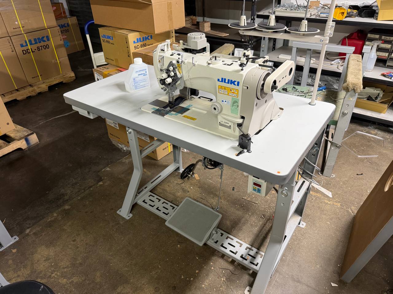 KANSAI SPECIAL FX-4425PW (1/8) Cylinder Bed, 12-Needle